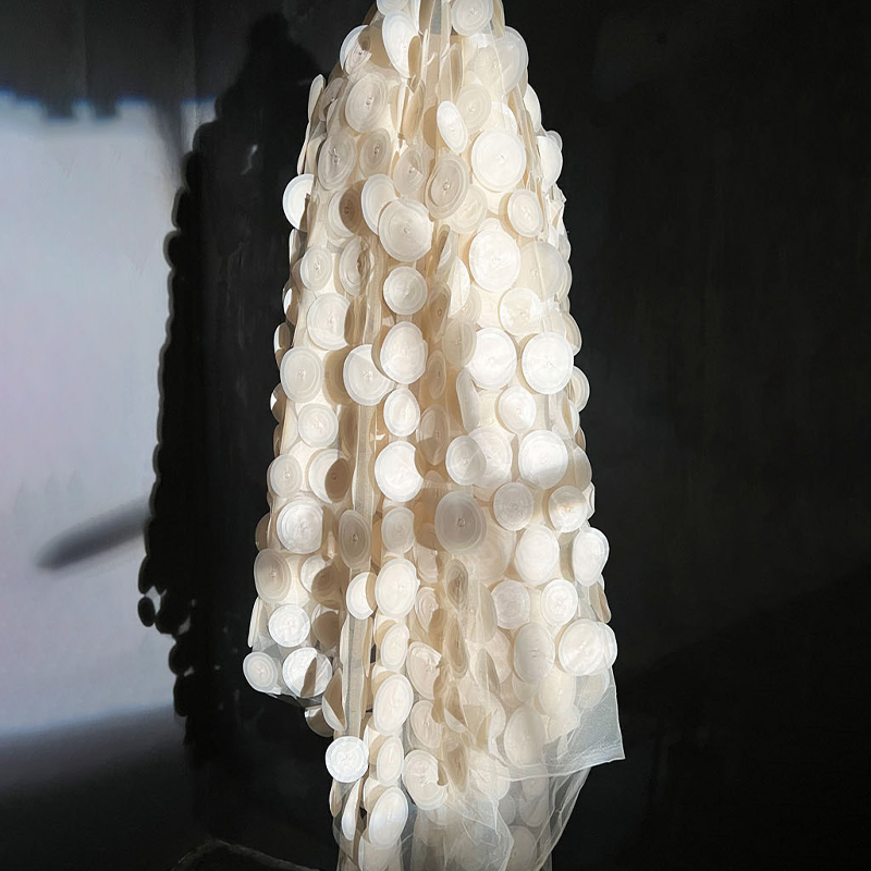 3D Multilayer Circular Cut Per - Crystal Mesh Fabric のレビューと価格