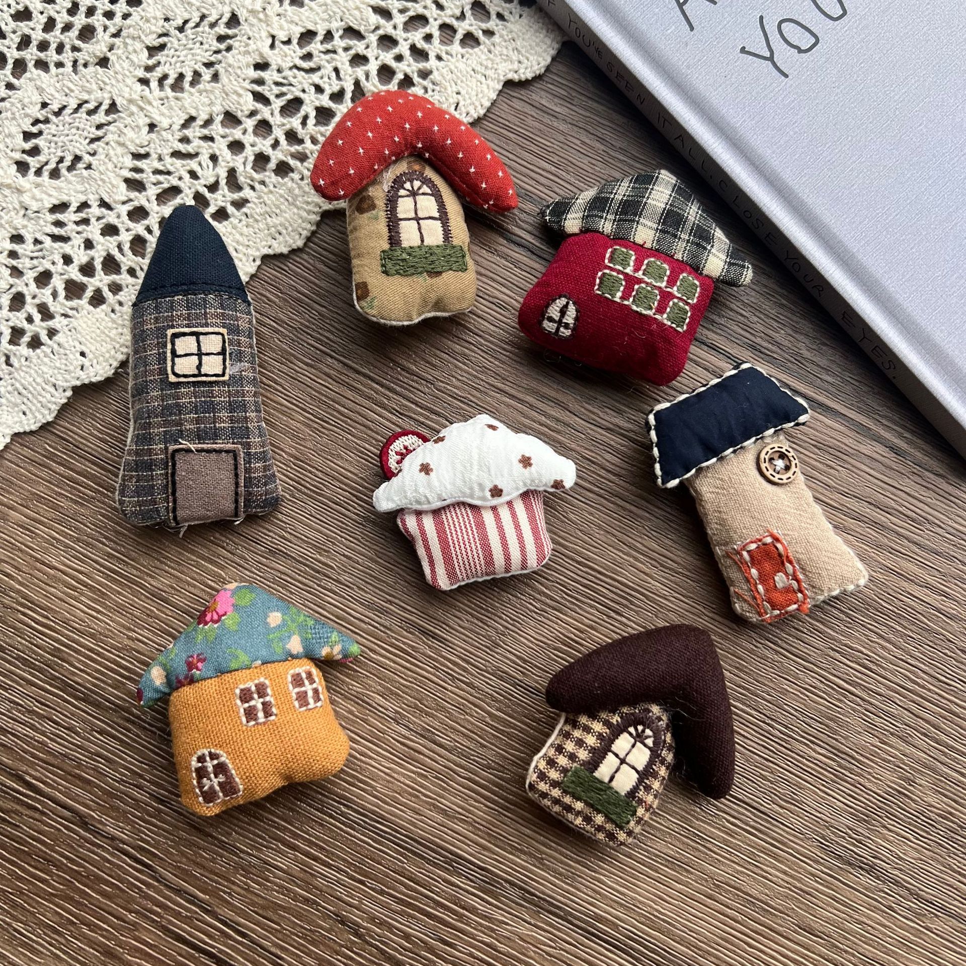 Stuffed Fabric Mushroom House  - Craft Embellishments のレビューと価格