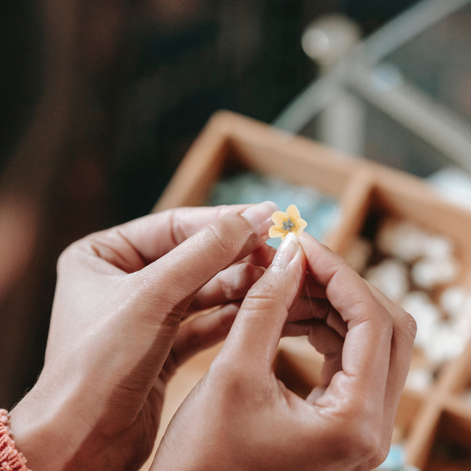 200Pcs Unique Resin Flower Emb - Craft Embellishments のレビューと価格