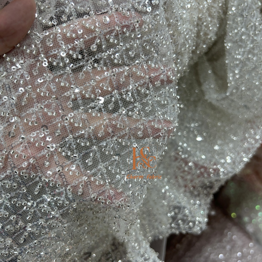 High-end lace embroidery beadi - Crystal Mesh Fabric のレビューと価格