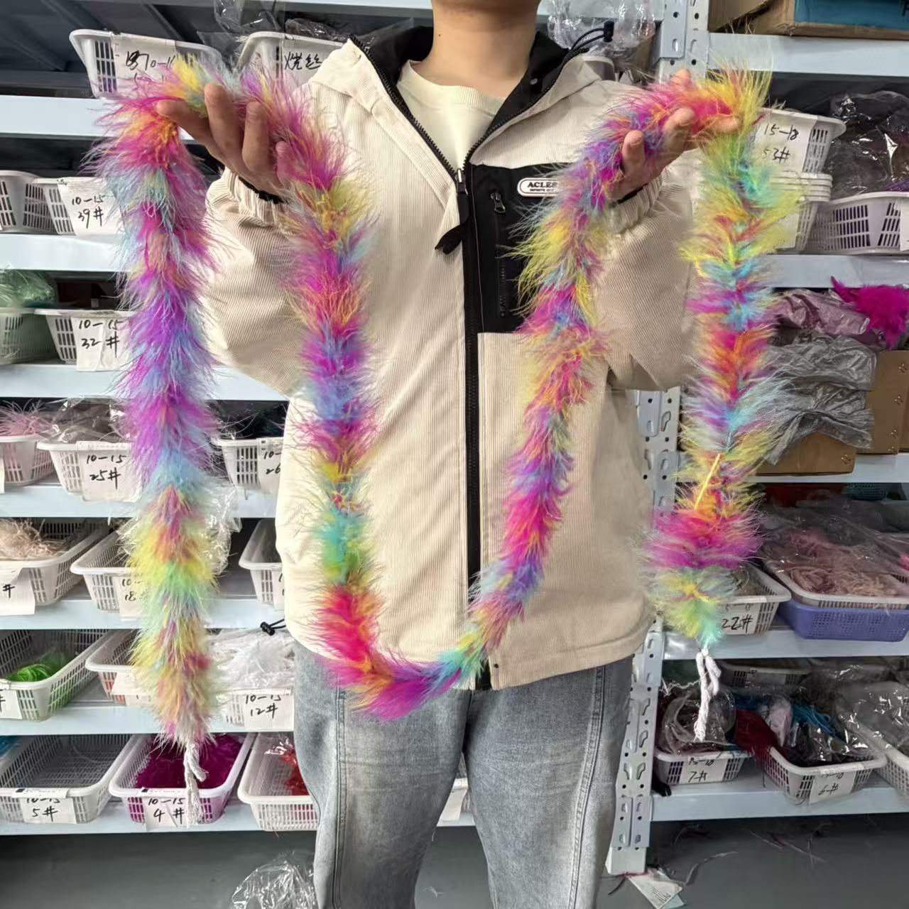 Multicolored 2Meters Marabou F - Feather Trim Marabou のレビューと価格